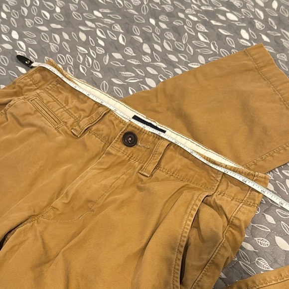 AMERICAN EAGLE OUTFITTERS Tan Chinos Classic Straight-Leg - Picture 8 of 9